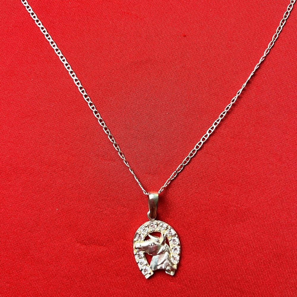 Elegant‎ 925 strling Silver Necklace with Horse Pendant